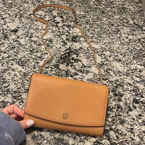 Tory Burch Robinson Crossbody Purse/Wallet